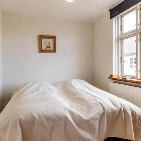 Ae281-marstal-dronningestraede-1 Holiday home *